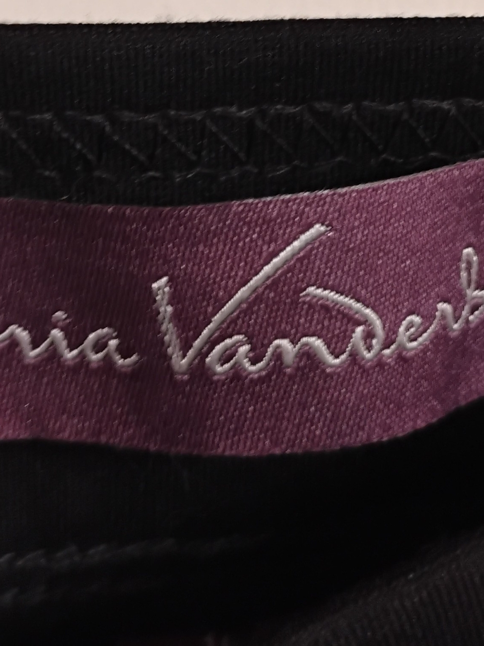 Gloria Vanderbilt Black Skinny Pants with Purple Label